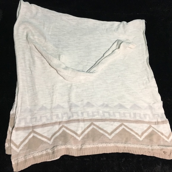 Cream colored cardigan - Picture 3 of 4